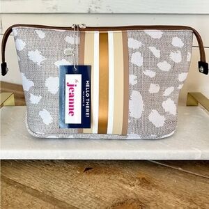 JEANNE large carryall/makeup bag. New